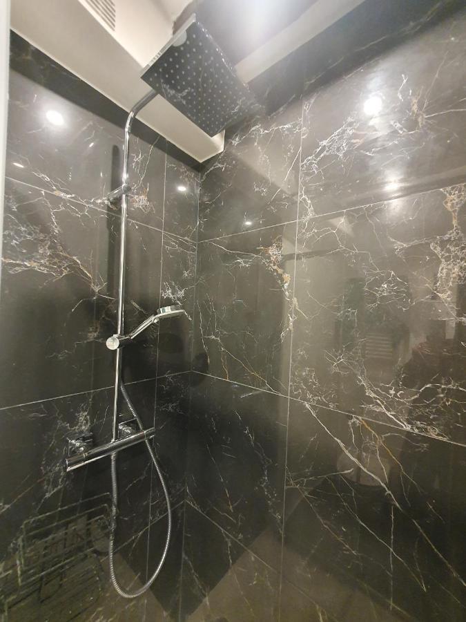 Exigehome-Grand Studio En Centre Ville - 300 M Du Rer A Saint-Germain-en-Laye Exterior photo
